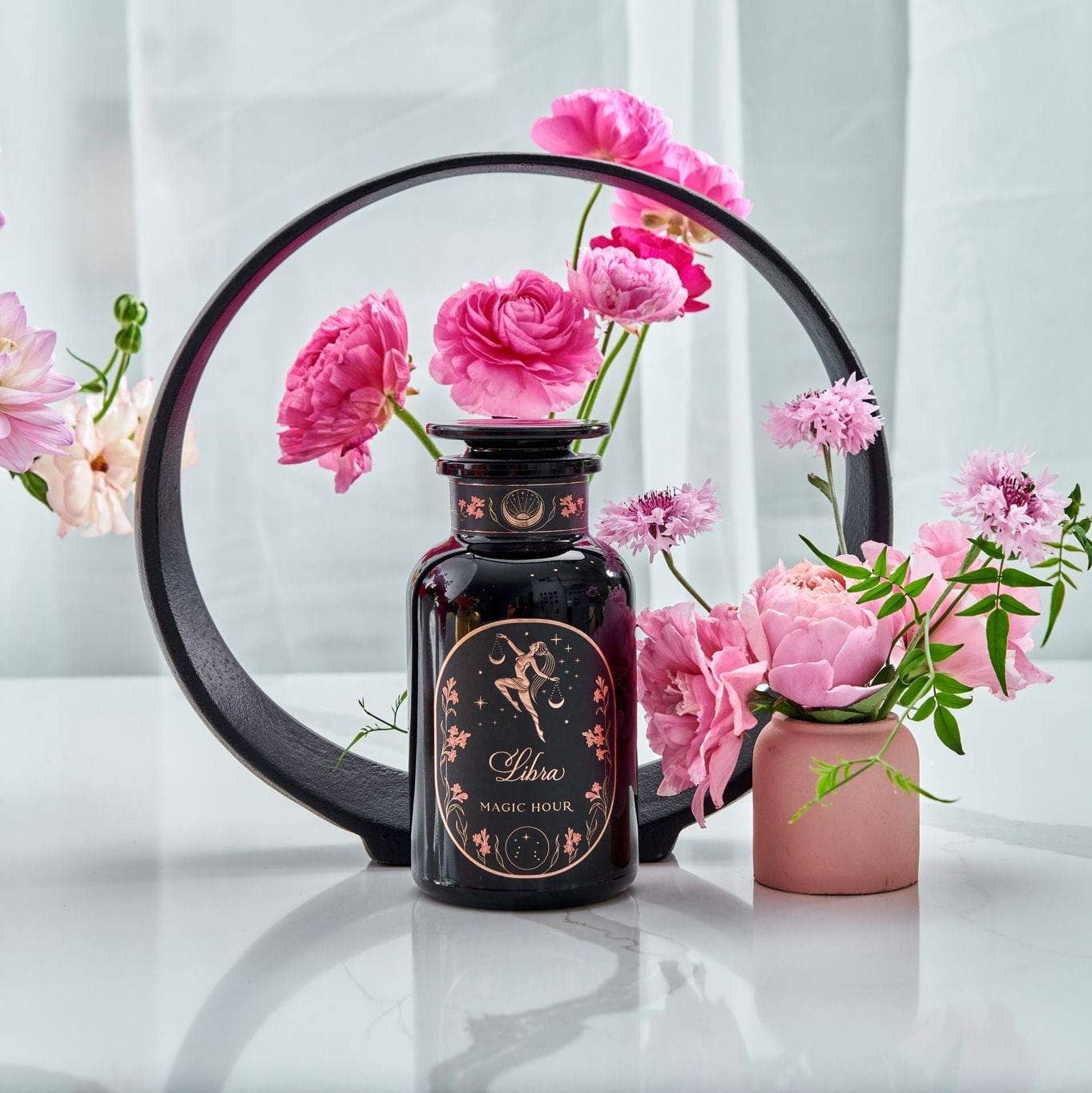 Libra - Shatavari-Cardamom-Rose White Love Cake Tea